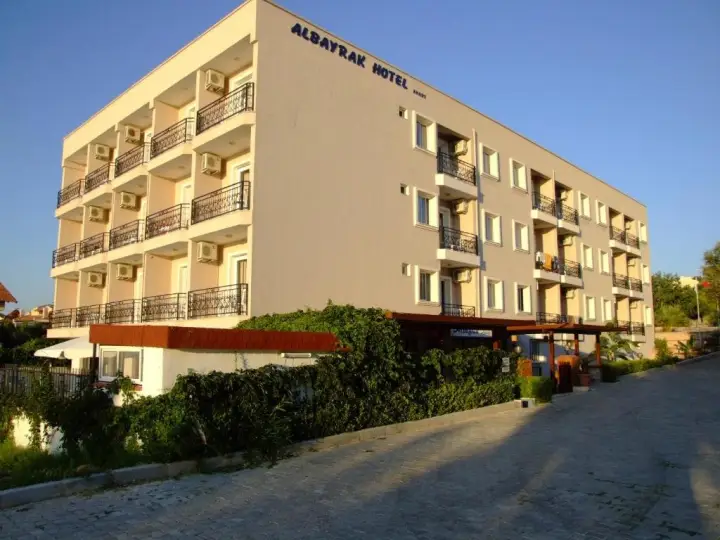 Albayrak Hotel — Yalı, Çeşme