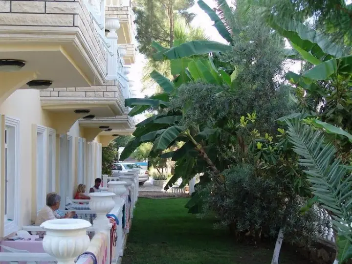 Cenk Bey Hotel — Çalış, Fethiye