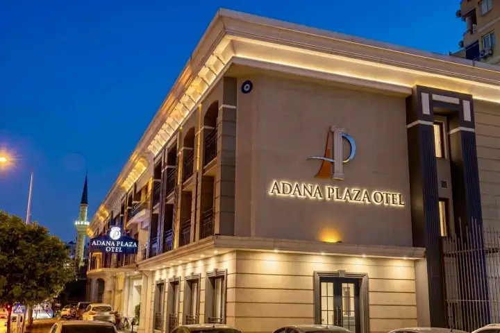 Adana Plaza Otel — Adana
