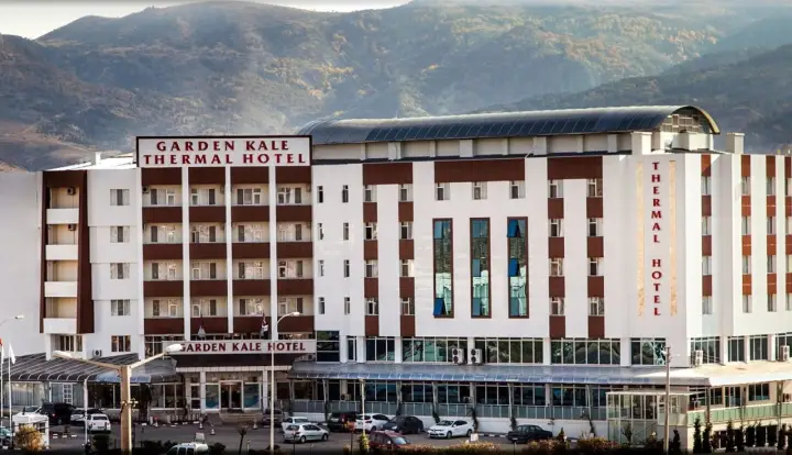 Garden Kale Termal Otel — Afyonkarahisar