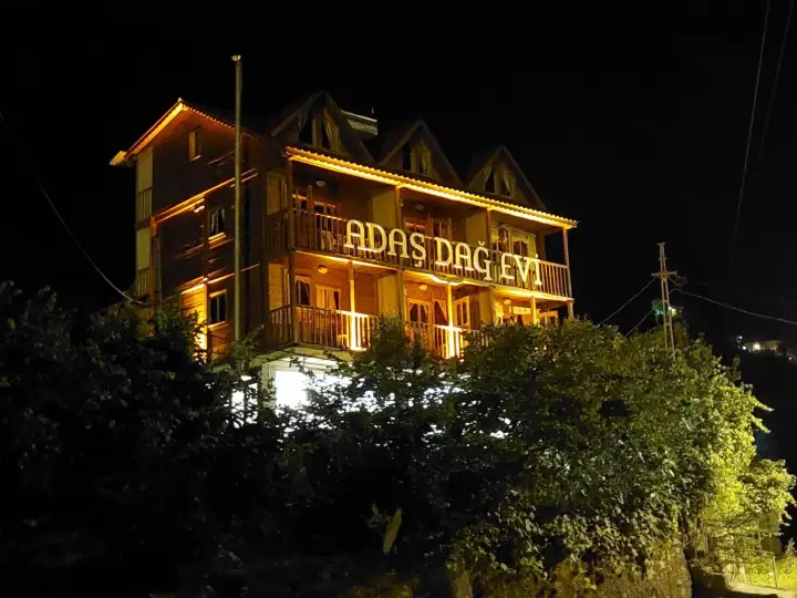 Adaş Dağ Evi & Restaurant — Borçka, Artvin