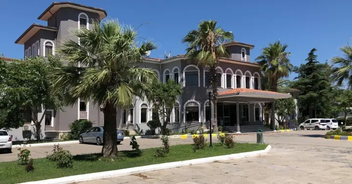 Yahura Otel — Efeler, Aydın