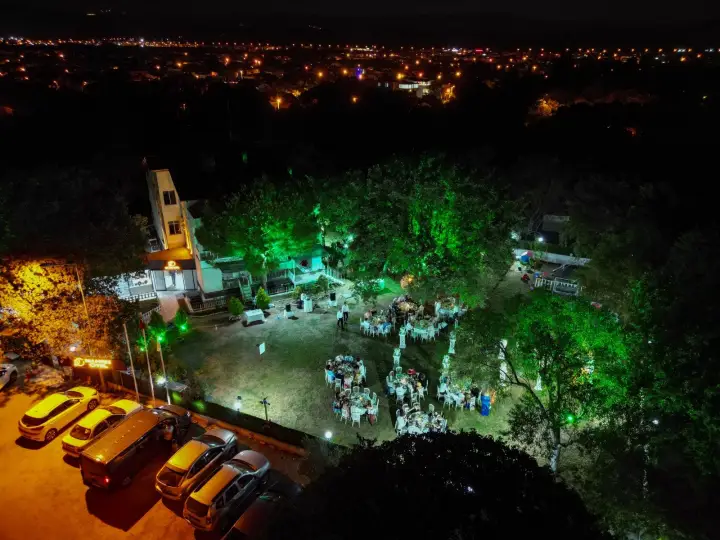 Nilhan Otel — Burhaniye, Balıkesir