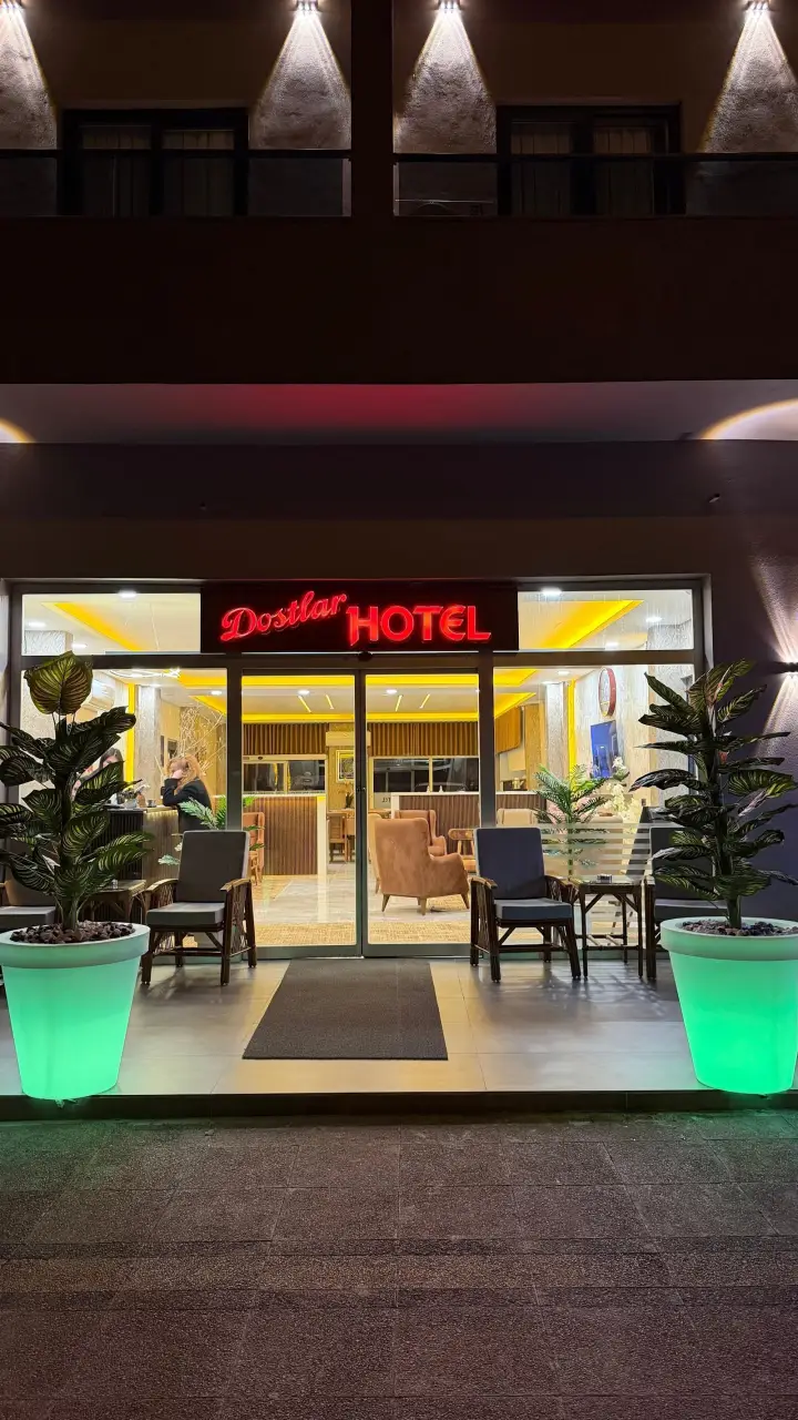 Otel Dostlar — Akdeniz, Mersin