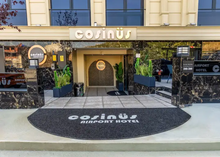 Cosinüs Airport Hotel — Arnavutköy, İstanbul