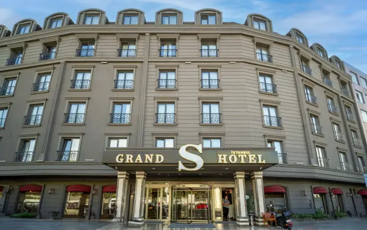 Grand S Hotel — Esenler, İstanbul