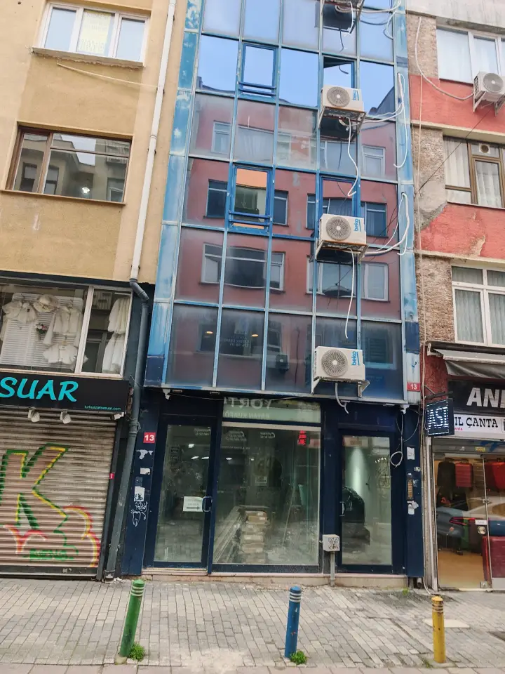 Zeynus Hotel Kadıköy — Kadıköy, İstanbul