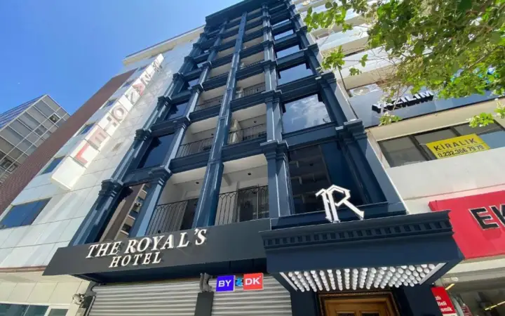 The Royal's Hotel — Konak, İzmir
