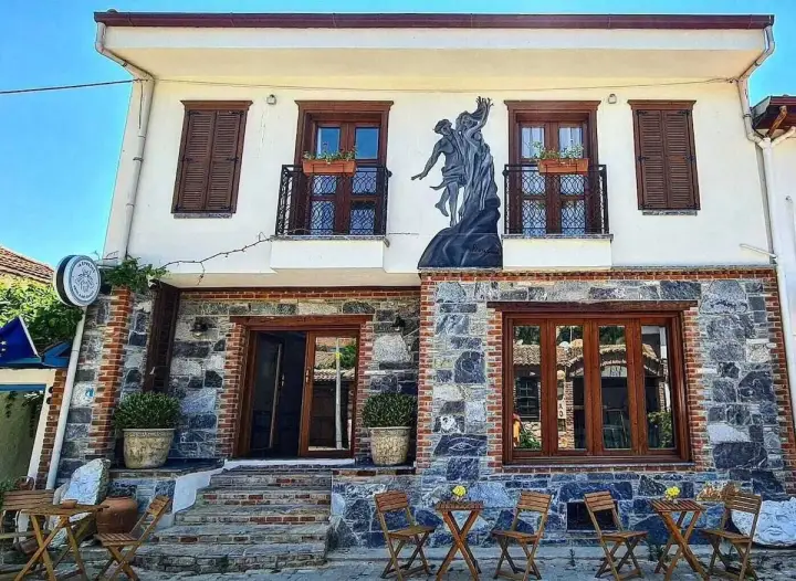 In Ephesus Hotel and Art Gallery — Selçuk, İzmir
