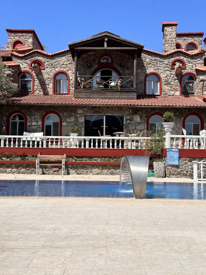 Kalem Island Oliviera Resort — Dikili, İzmir