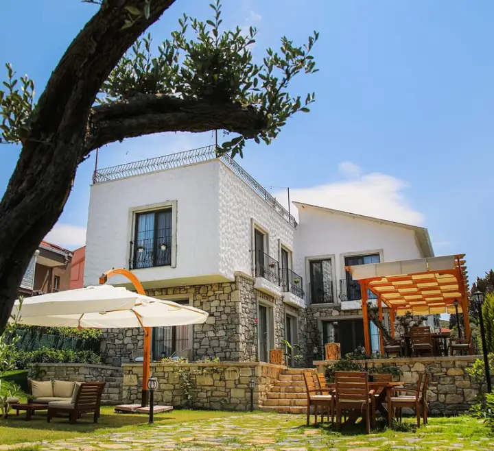 Huzurla Otel — Urla, İzmir