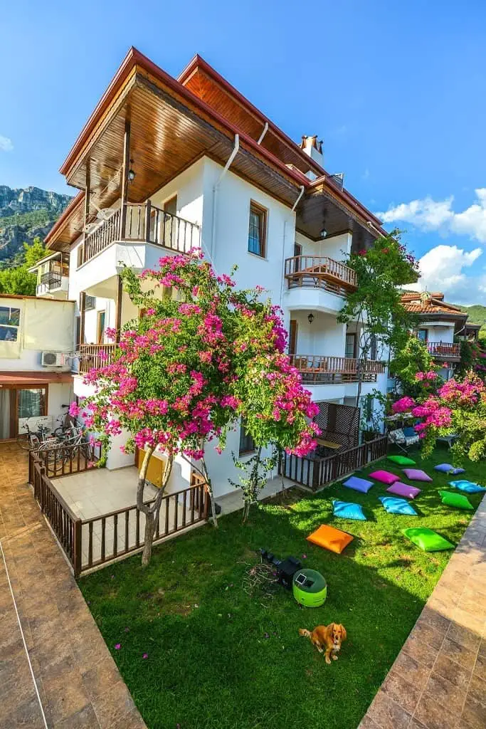 Akyaka Apart Pansiyon — Ula, Muğla