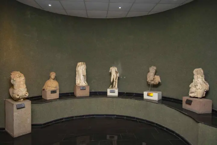 İzmir Bergama Museum — İzmir