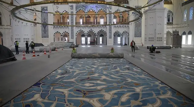 Çamlıca Cami