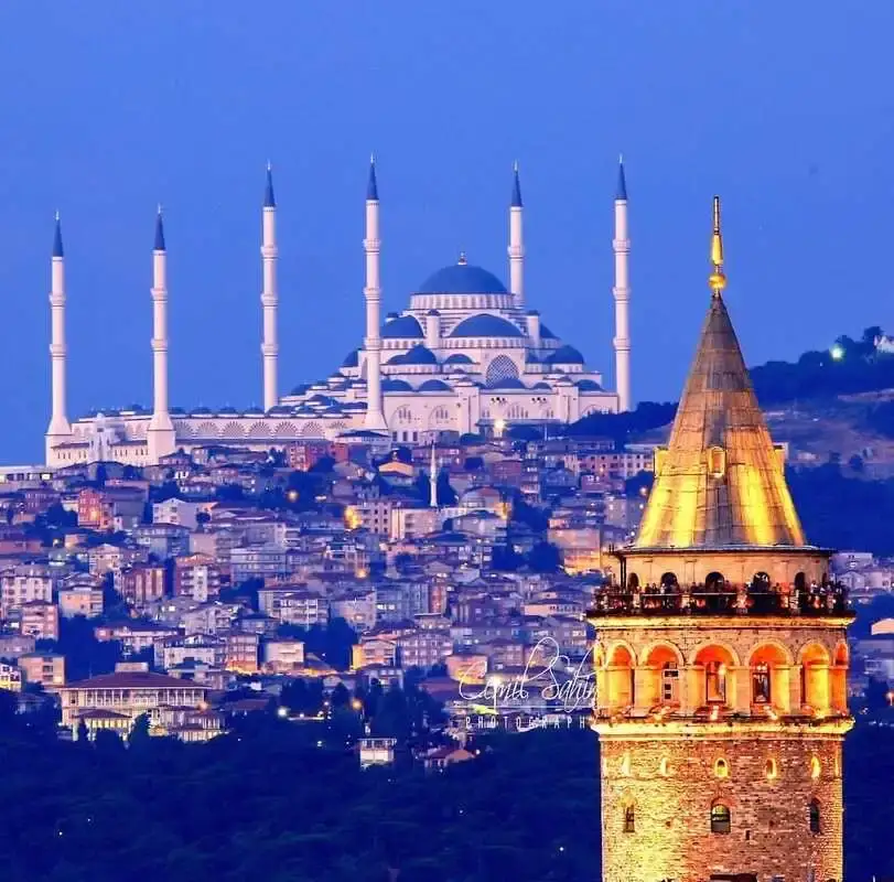Çamlıca Cami