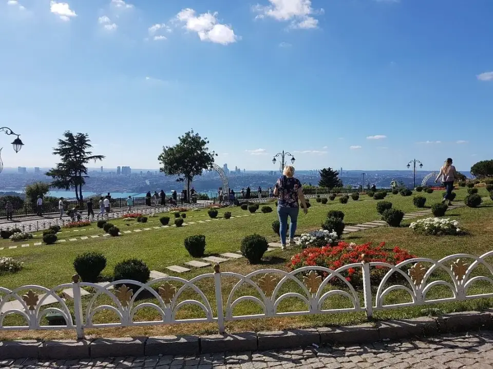 Çamlica Tepesi