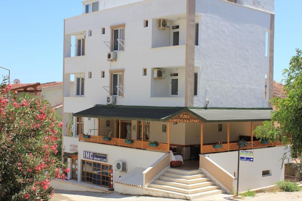 Ozge Pansiyon — Didim