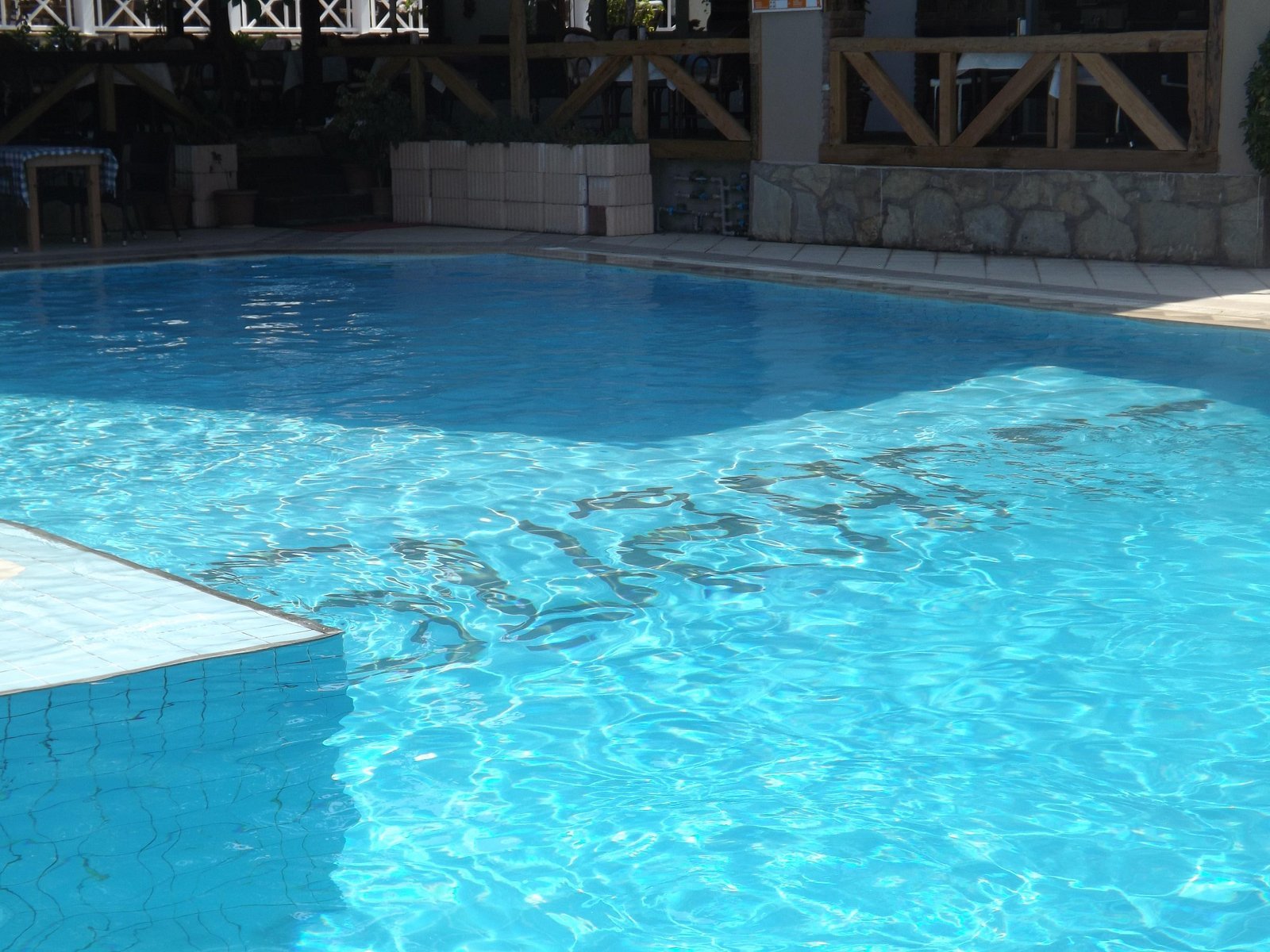Suzanne Hotel & Restaurant photo 3