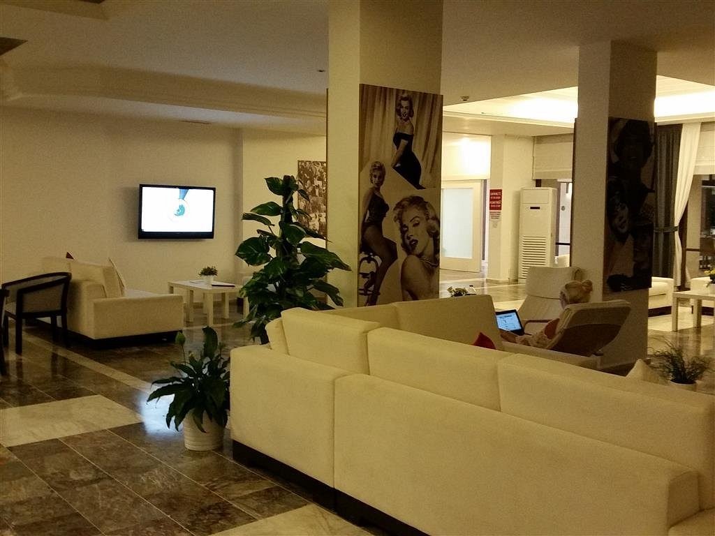 Çeşme Ladin Hotel photo 7