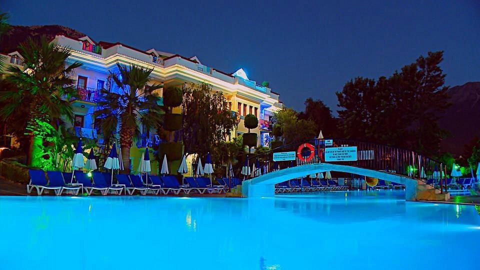 Yel Holiday Resort photo 2