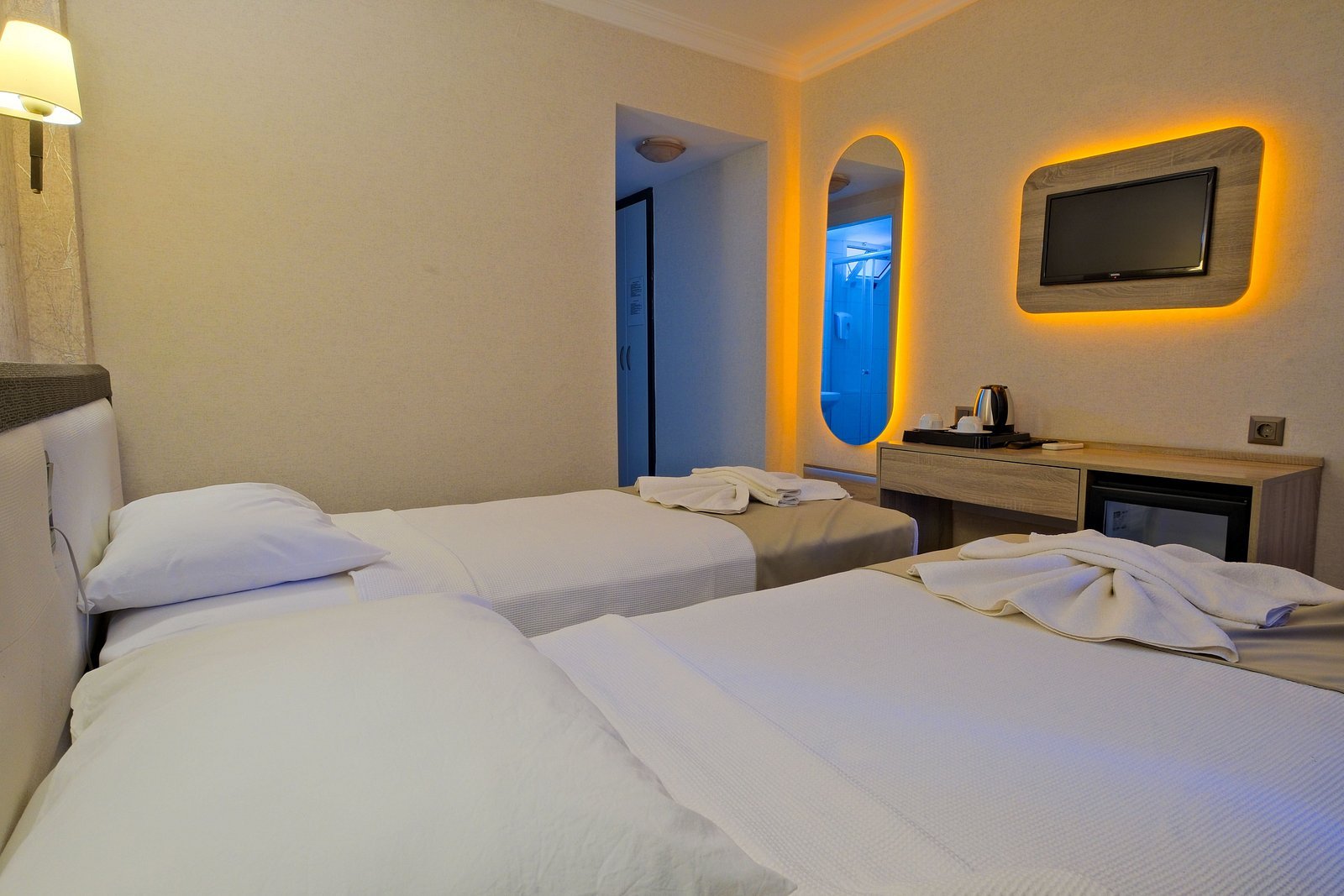 Moni Hotel photo 10
