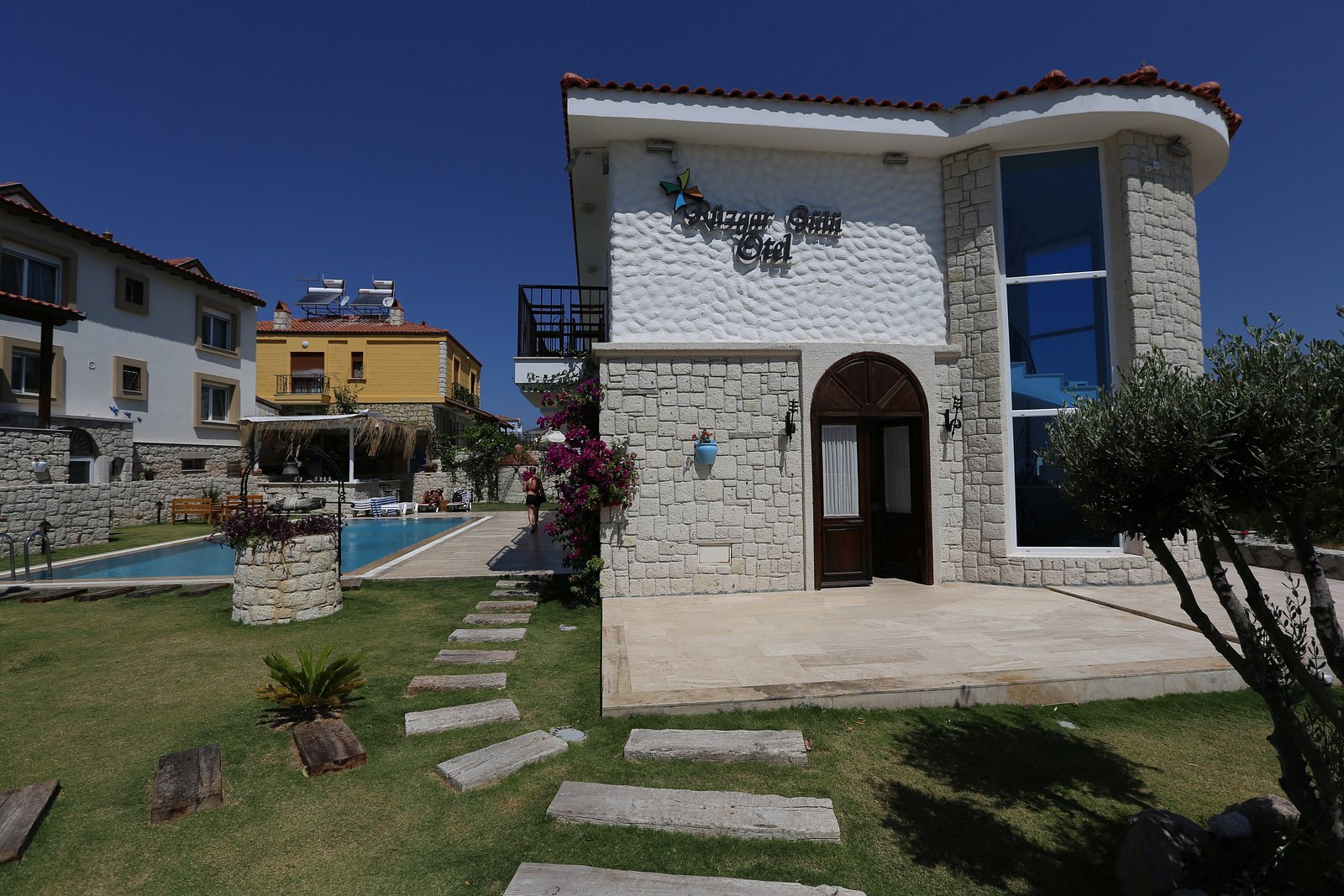 Ruzgar Gulu Butik Hotel — Alaçatı