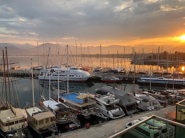 Alesta Yacht Hotel photo 8