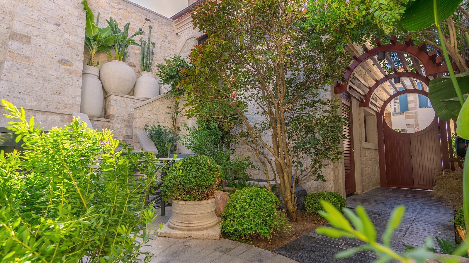 Kestelinn Alacatı — Alacati