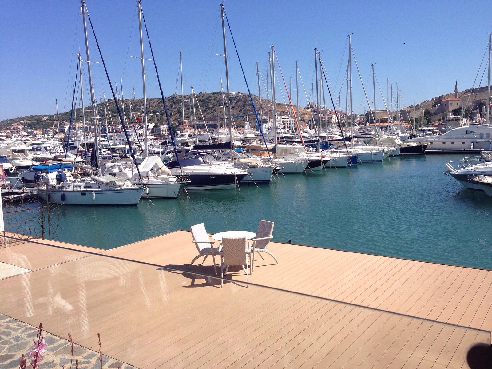Cesme Marina Konukevi — Musalla Mah., Çeşme