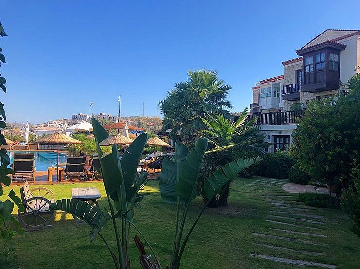 Alaçatı Kapari Otel — İzmir