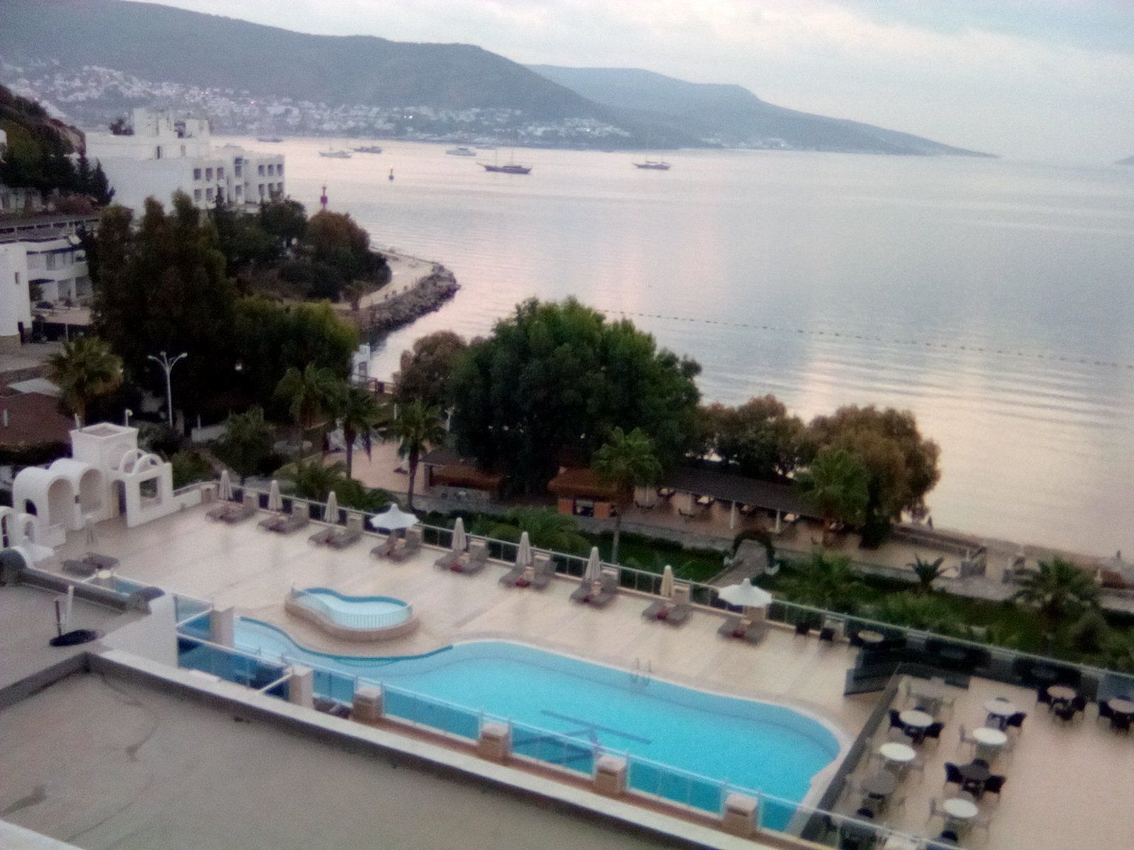 Azka Otel photo 11