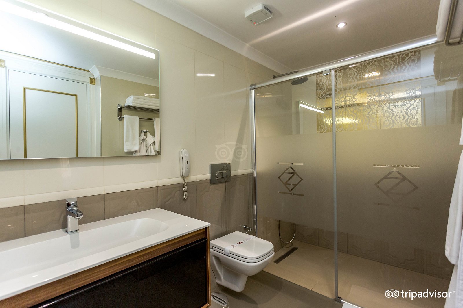 Azka Otel photo 20