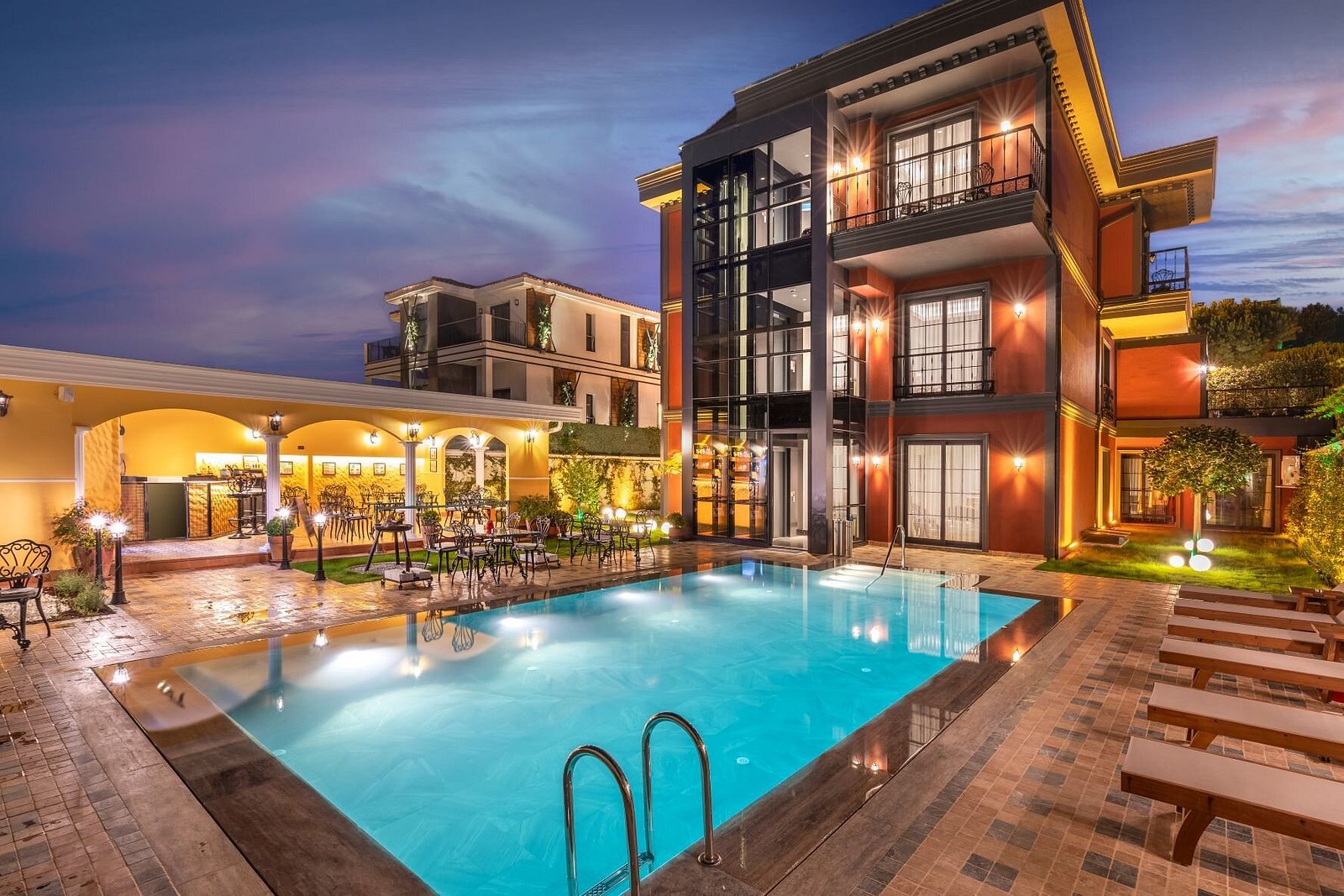 Motif Hotel — Çeşme