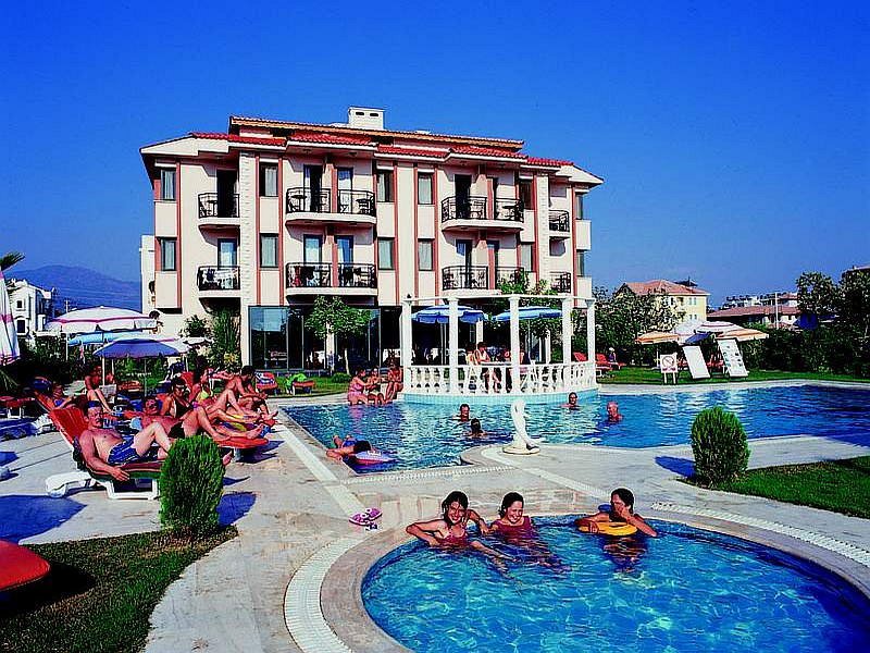 Golden Moon Hotel photo 10