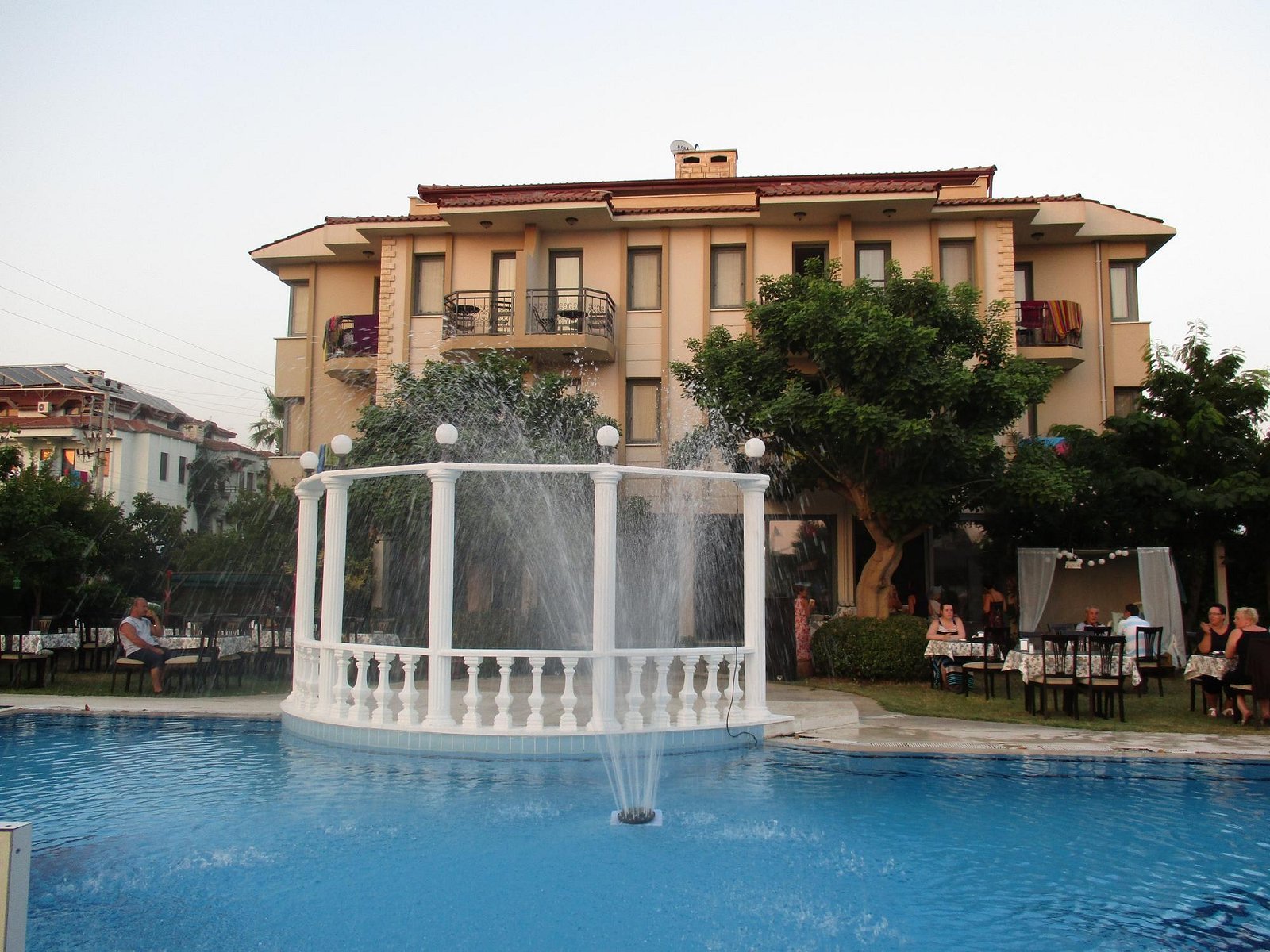 Golden Moon Hotel photo 15