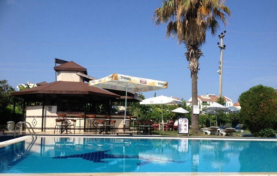 Golden Moon Hotel photo 16