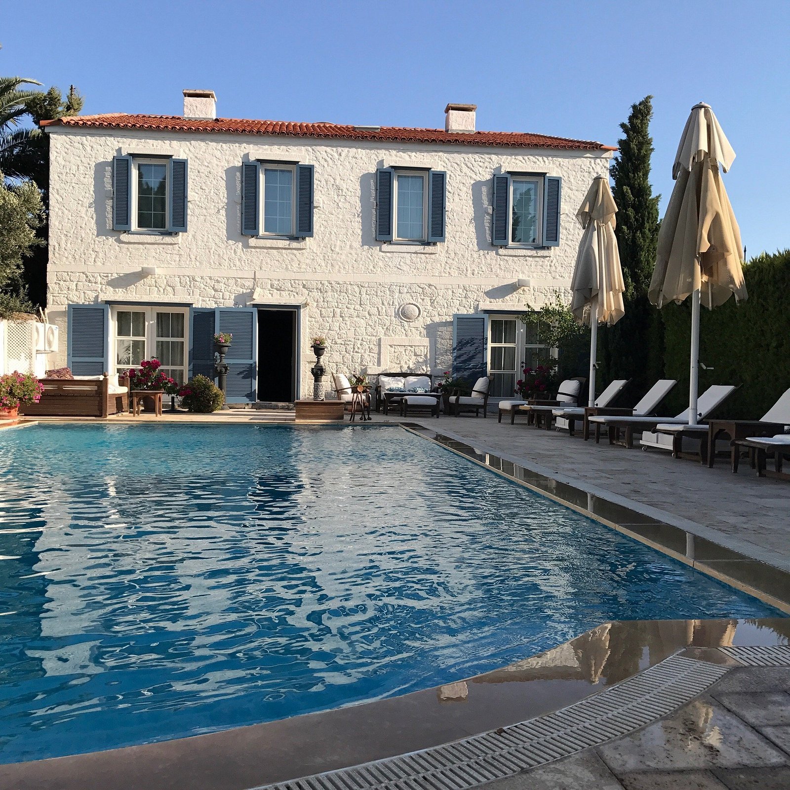 Beyevi — Çeşme, Alaçatı