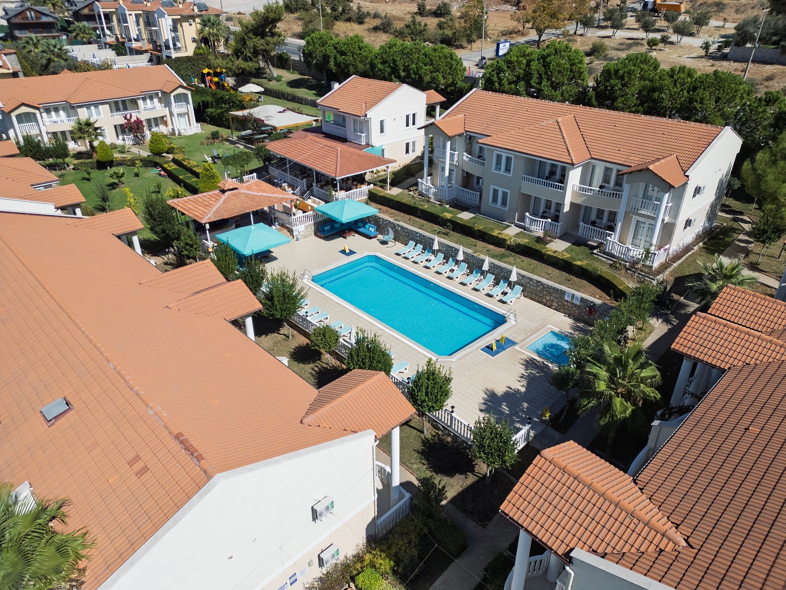 Larimar Suite Hotel — Didim