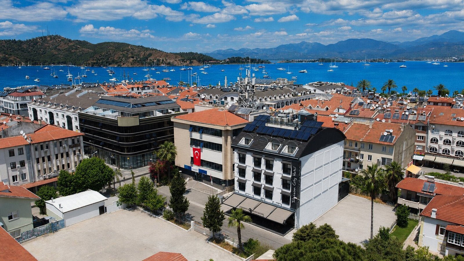 Telmessos Ci̇ty Hotel — Fethiye