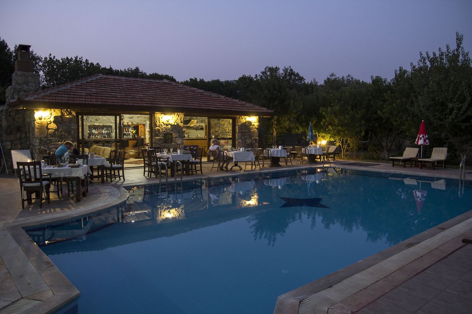 Doga Apartments photo 12