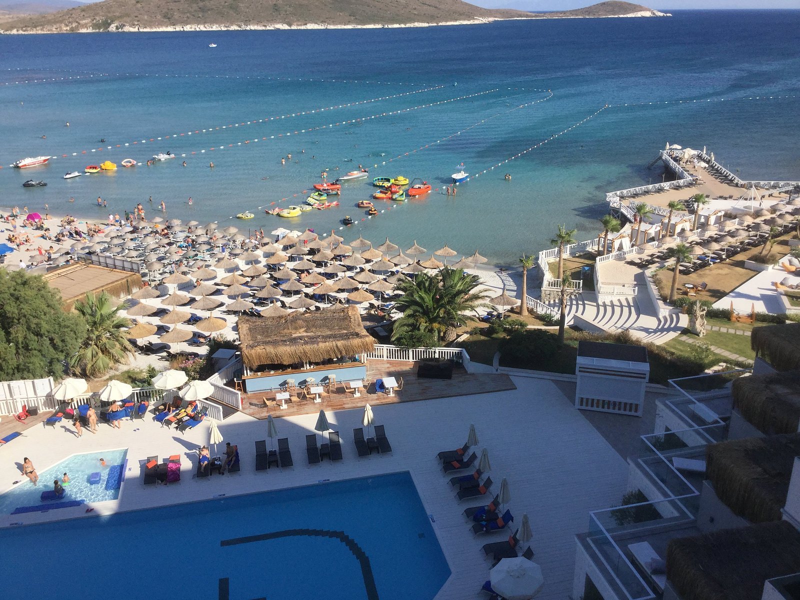 Design Plus Seya Beach Hotel photo 15