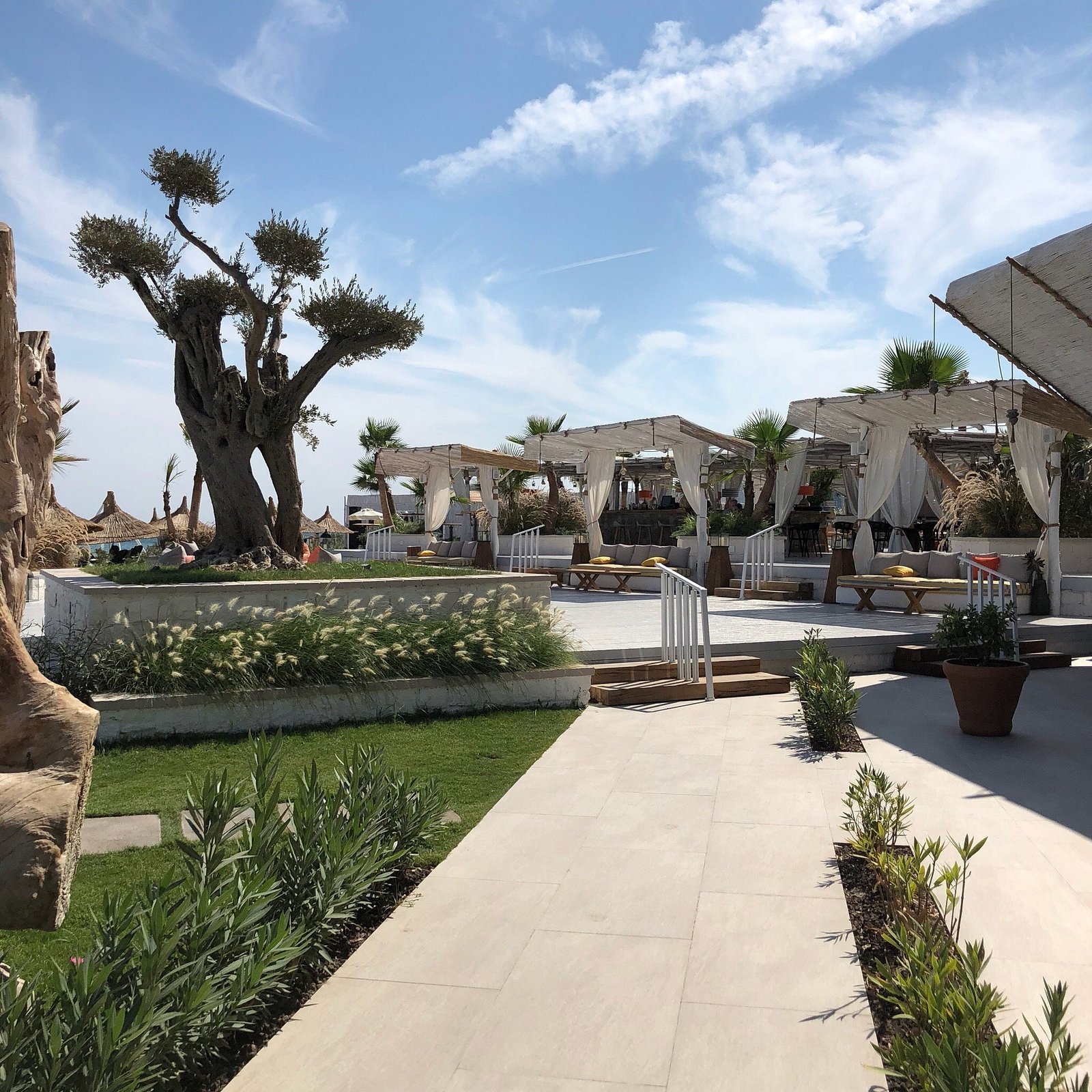 Design Plus Seya Beach Hotel photo 2