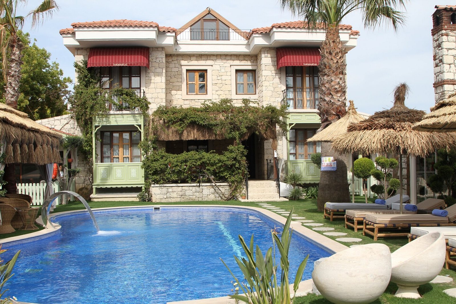 Tasquartas Otel — Alaçatı