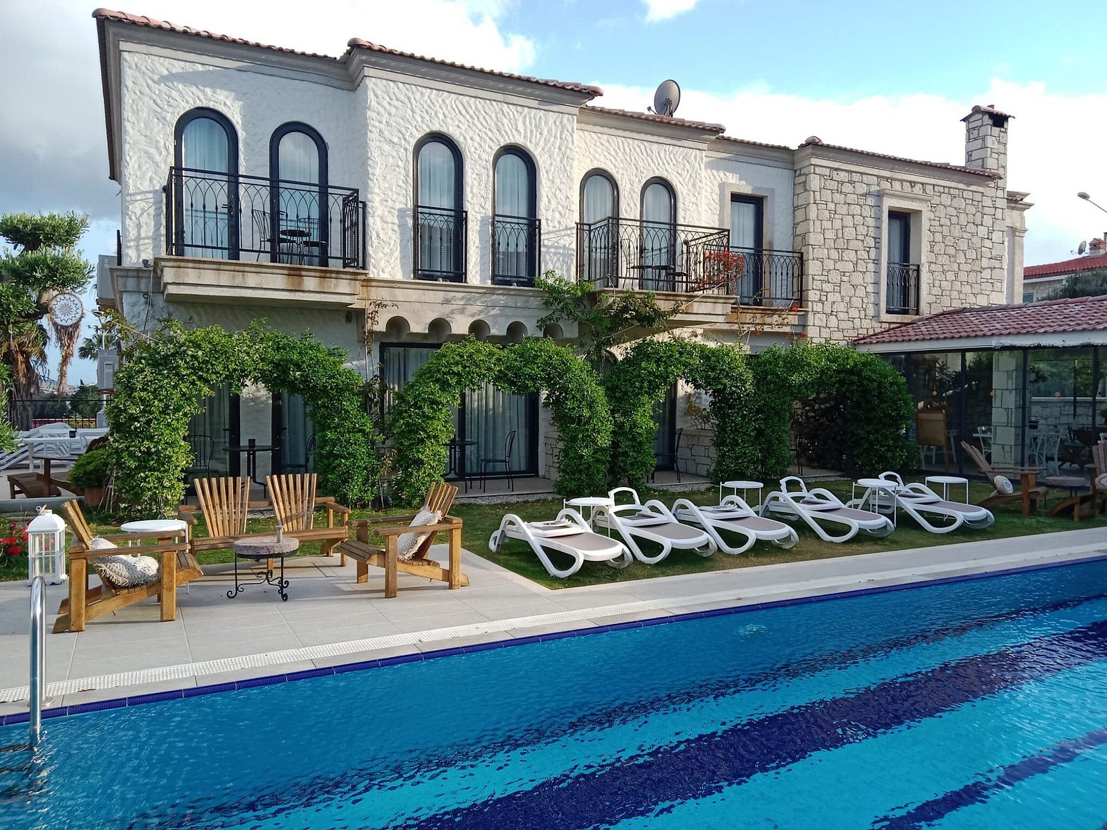 Cemal Alacati Butik Hotel photo 3