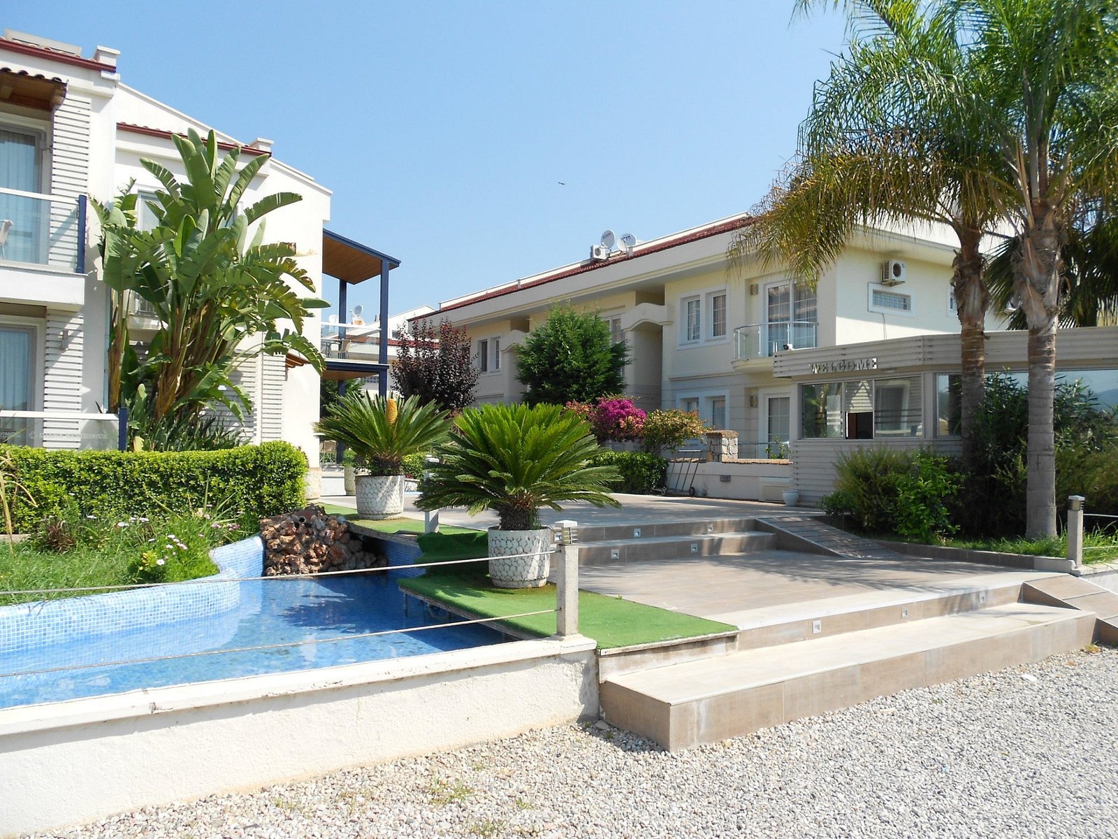 Diana Residence photo 2