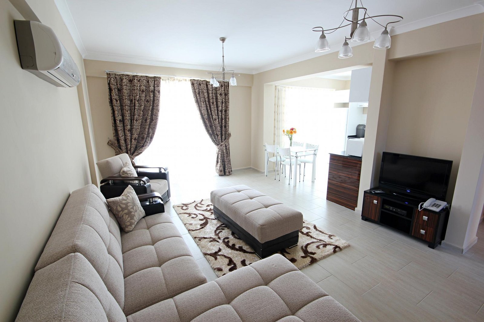 Diana Residence photo 13