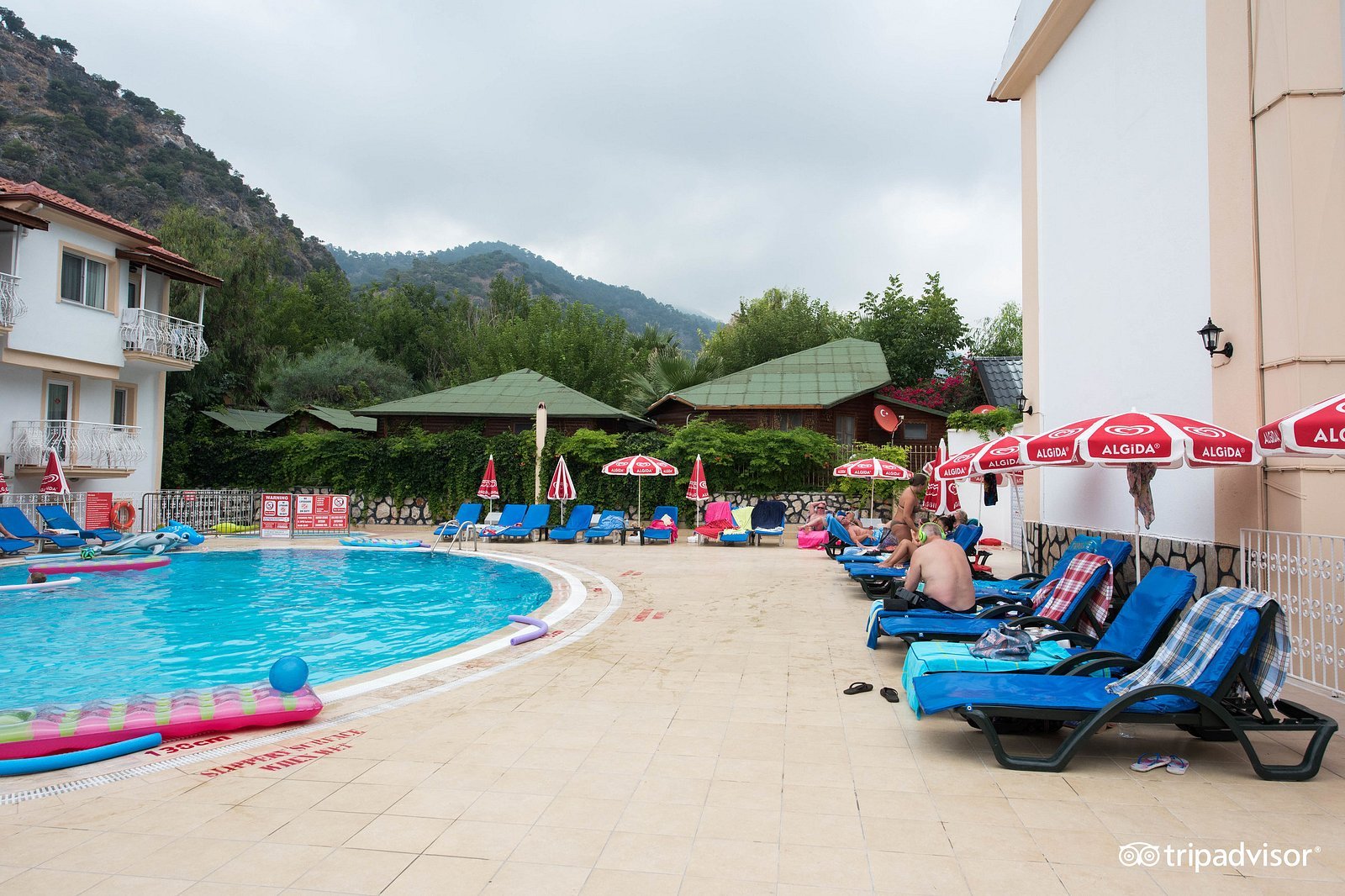 Karbel Beach Hotel photo 17