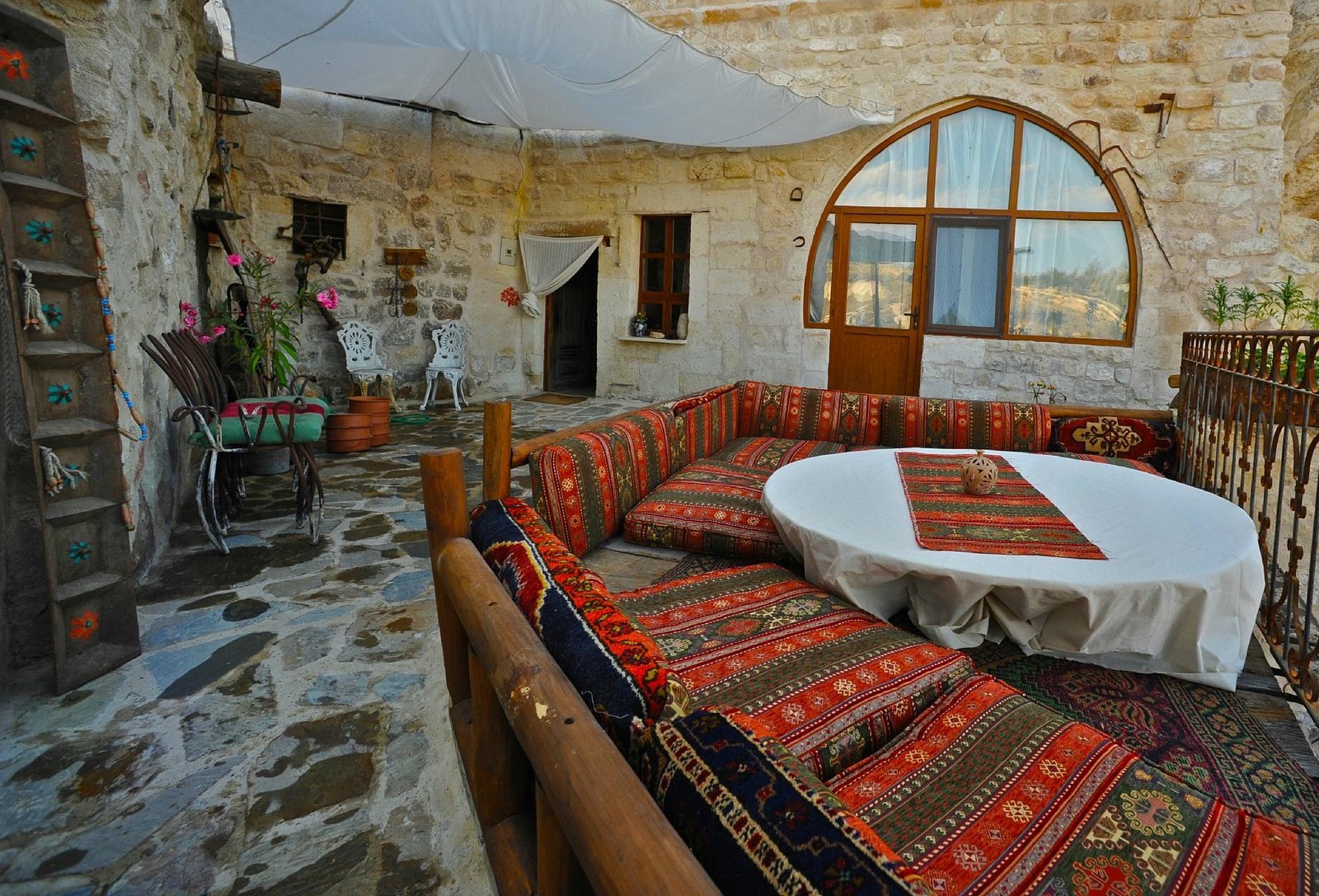 Anitya Cave House photo 2