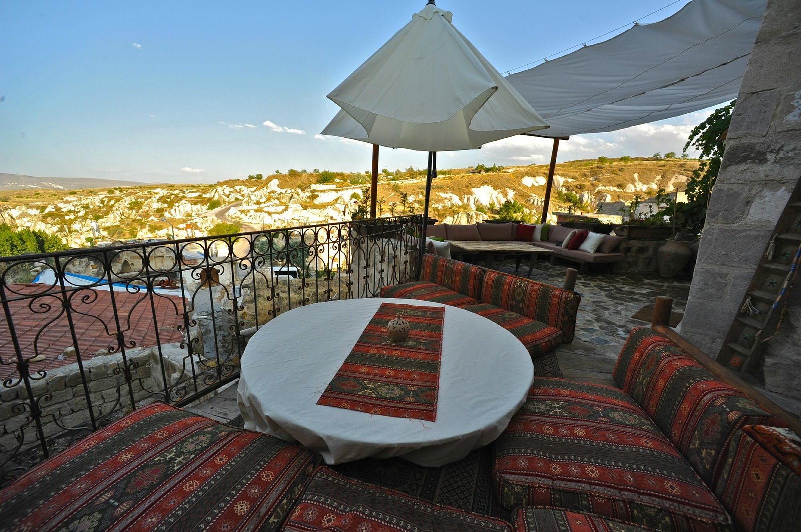 Anitya Cave House photo 6