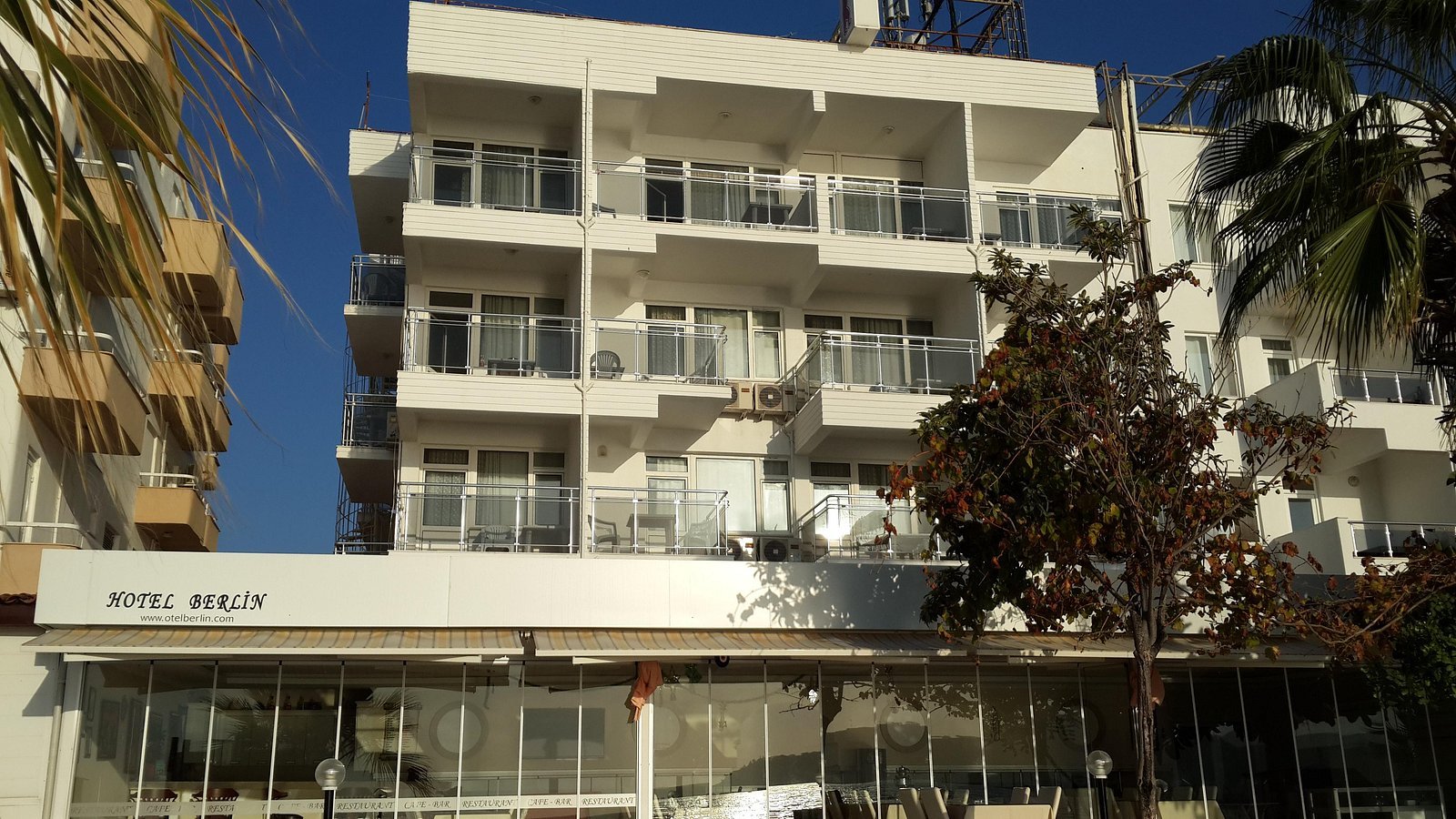 Otel Berlin — Fethiye